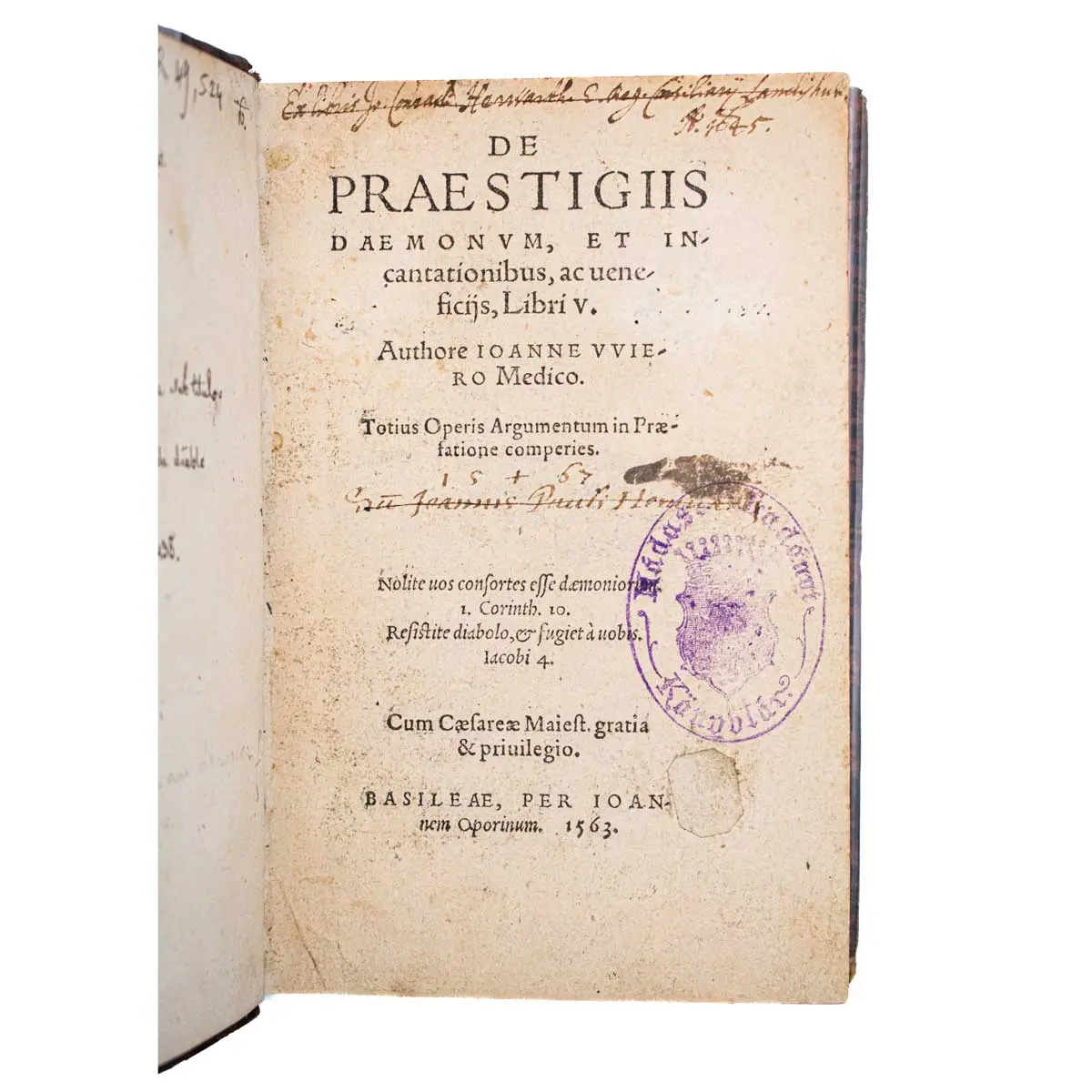 De praestigiis daemonum, et incantationibus ac veneficijs, libri V, recogniti, authore Ioanne Wiero medico. Totius operis argumentum in praefatione comperies (2)