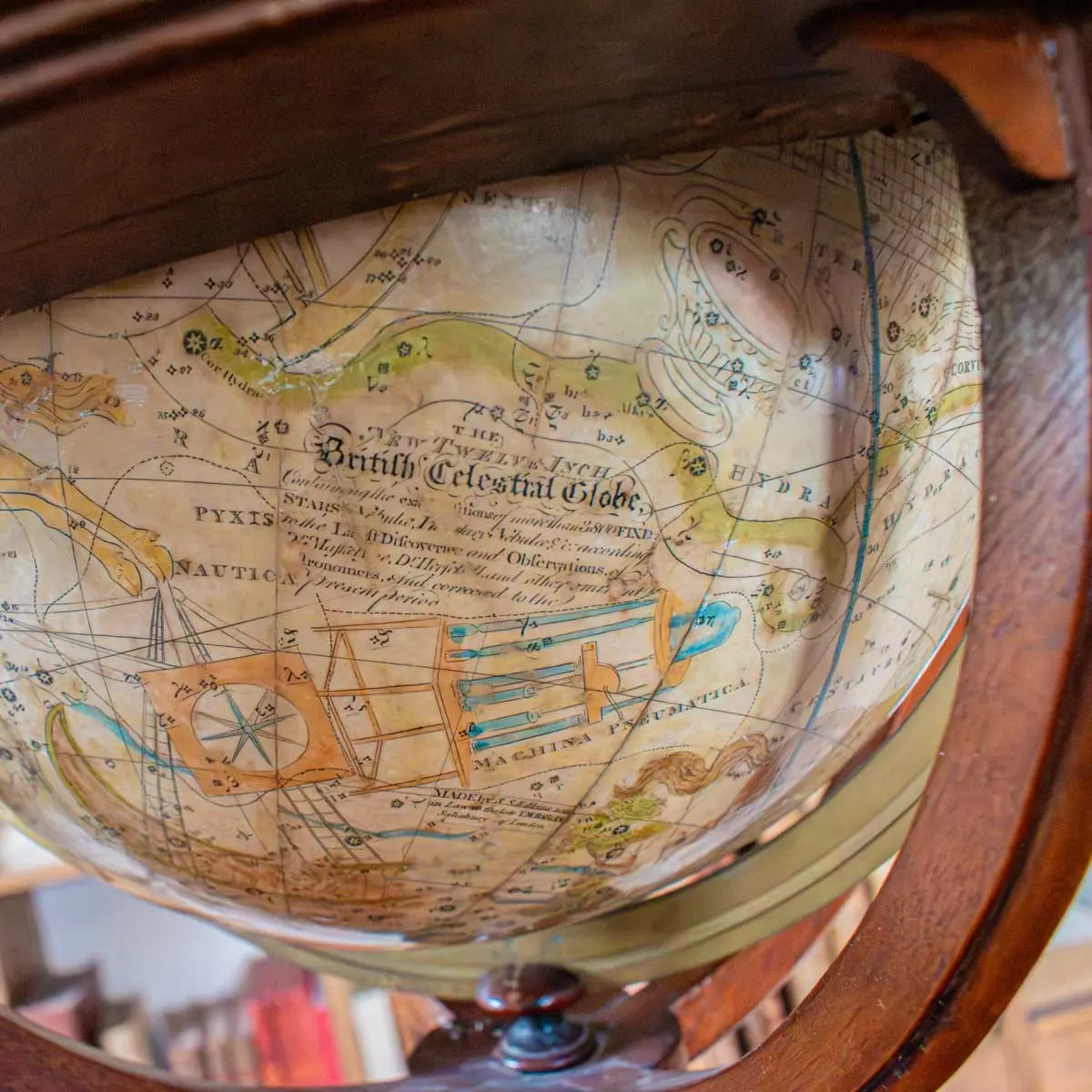Globes–6